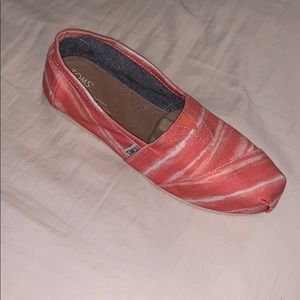 Toms Slip Ons